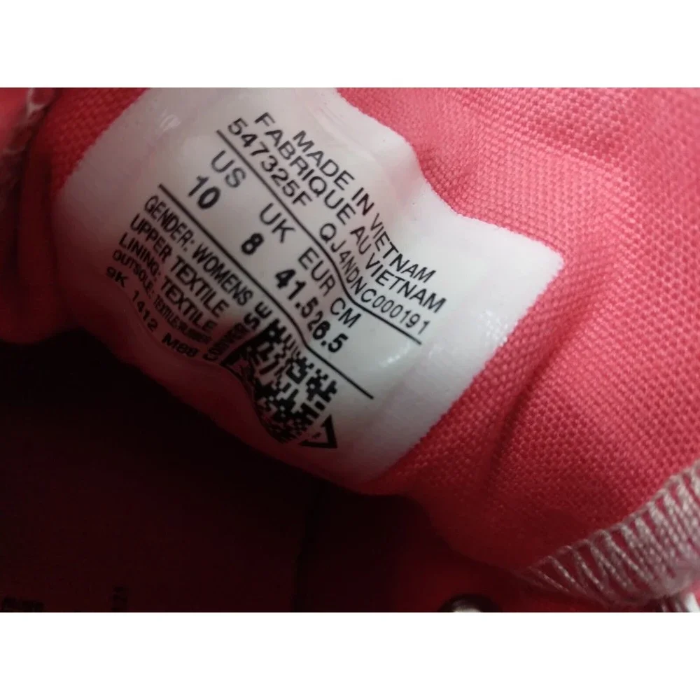 Converse Low Top Sneakers in Pink Bandana Print - Picture 10 of 11